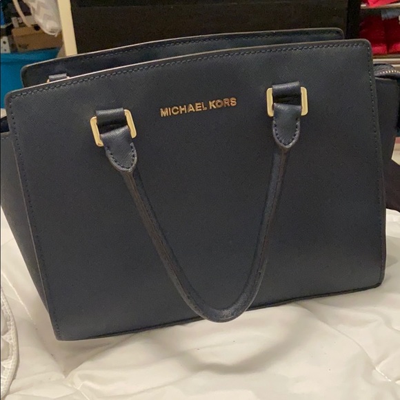 Michael Kors bag - Picture 1 of 4